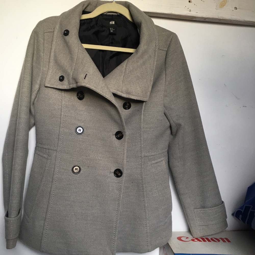 🧥H&M Grey Peacoat